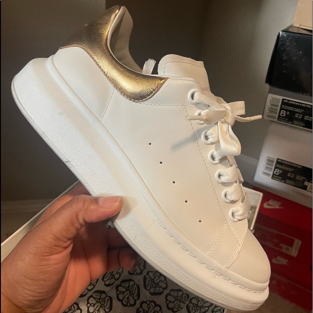 Alexander McQueen Size 8.5